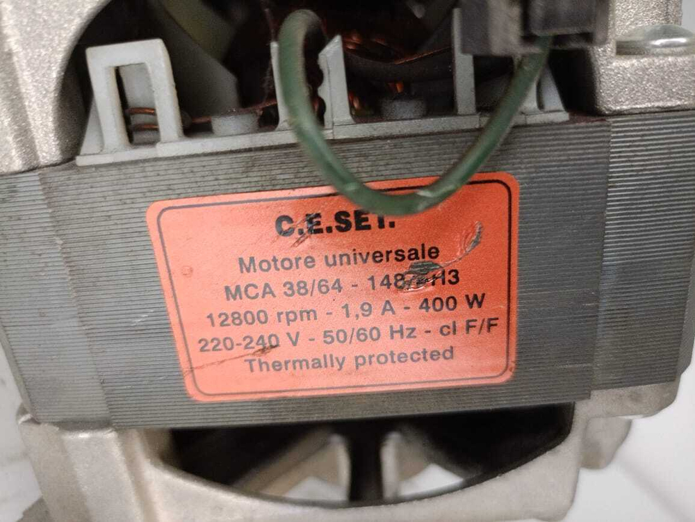 142 Двигатель для стиральных машин Ariston Indesit 38/64-148/ph3 б/у