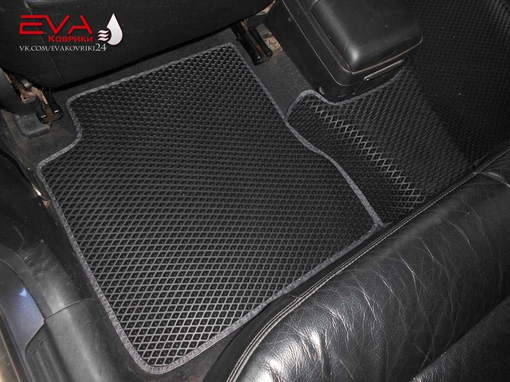 Mitsubishi Outlander 1 поколение CU0W (03.2003 - 03.2006) правый руль