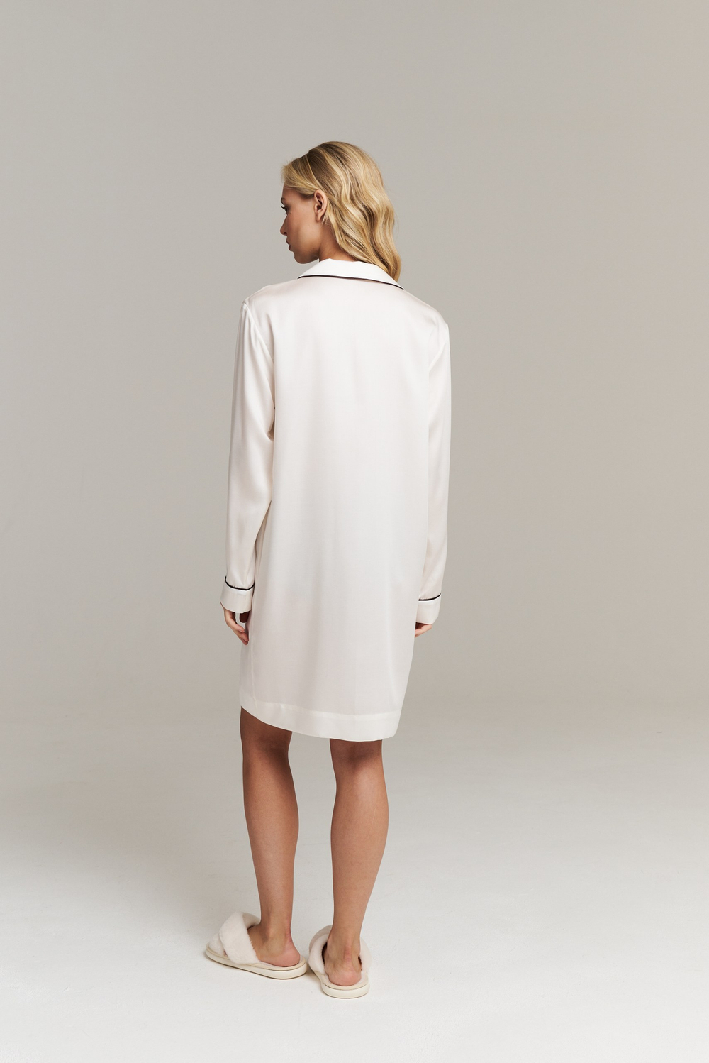 Пижамная блуза с кантом удлиненная