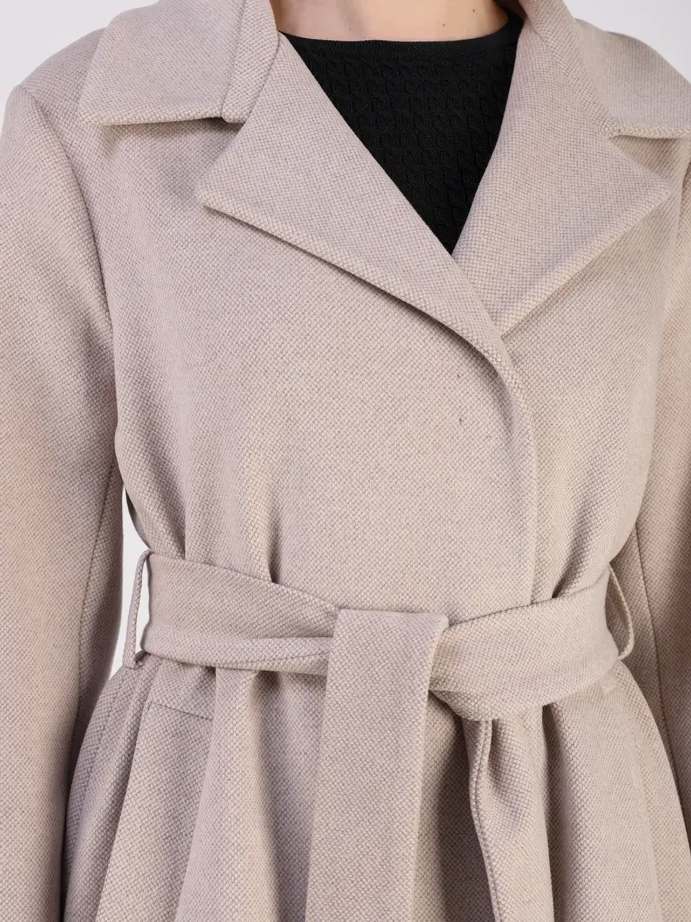 Пальто демисезонное длинное с поясом