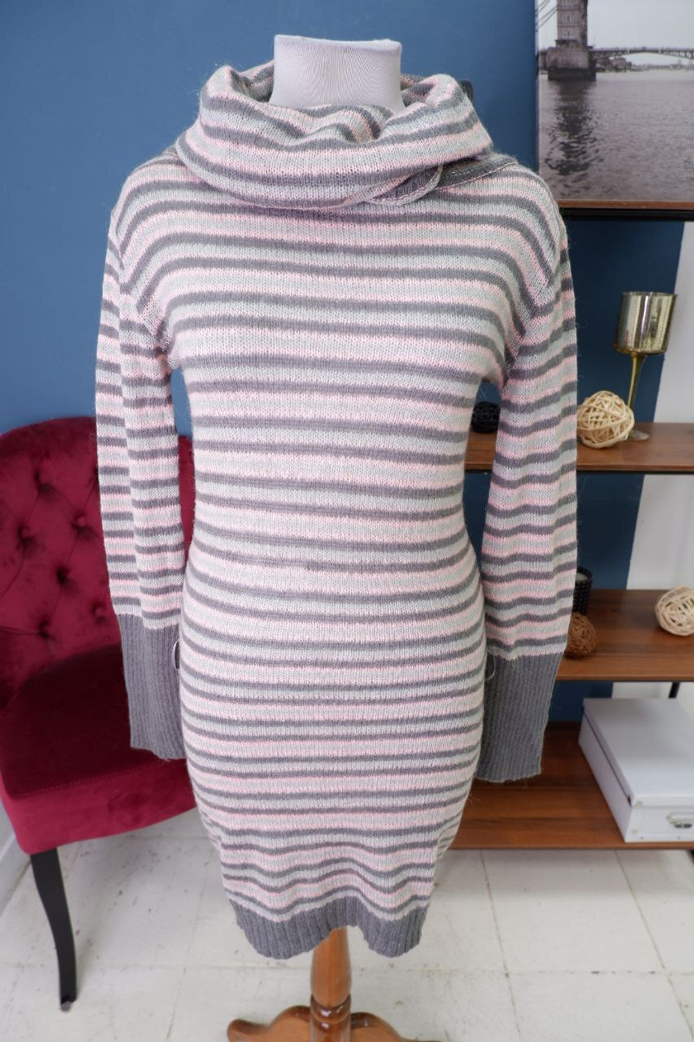 Платье First Orme шерстяное 44 размер