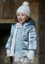 шапка с шарфом и варежками