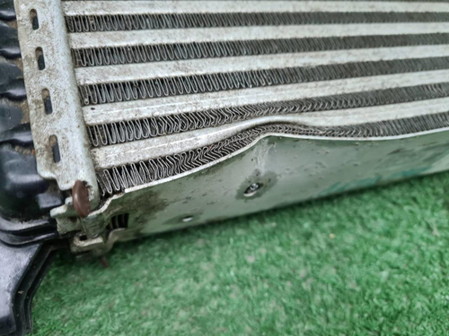 Интеркулер левый Audi Q8 (2018-н.в.)