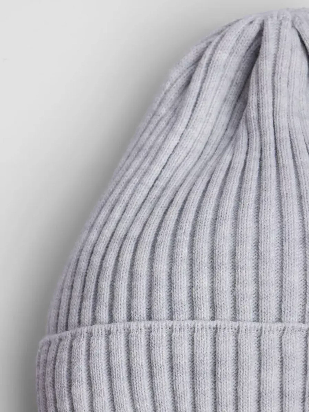 Шапка вязаная детская демисезонная