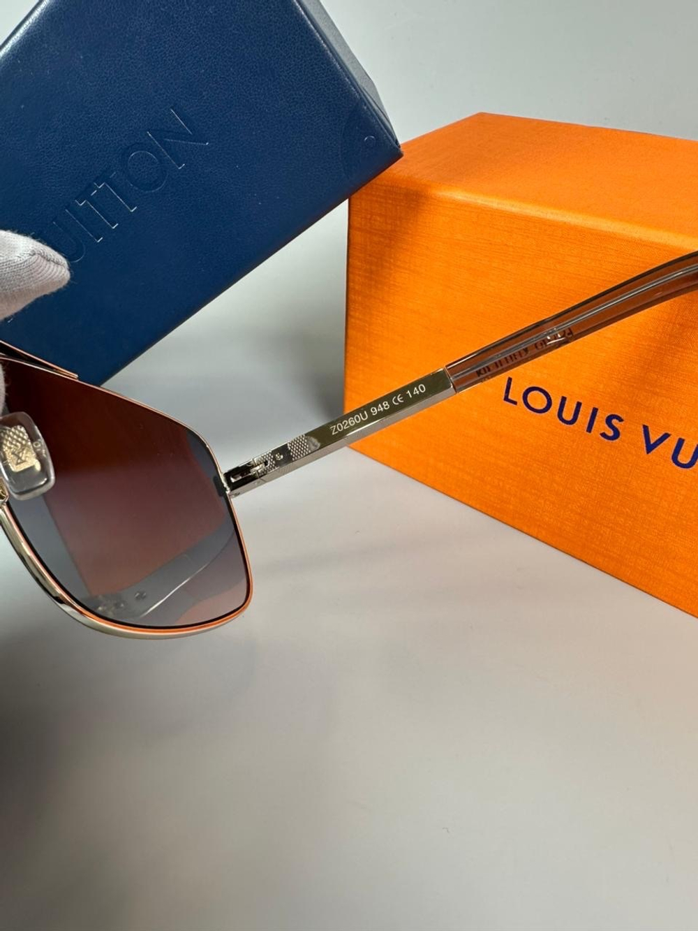 Очки Louis Vuitton