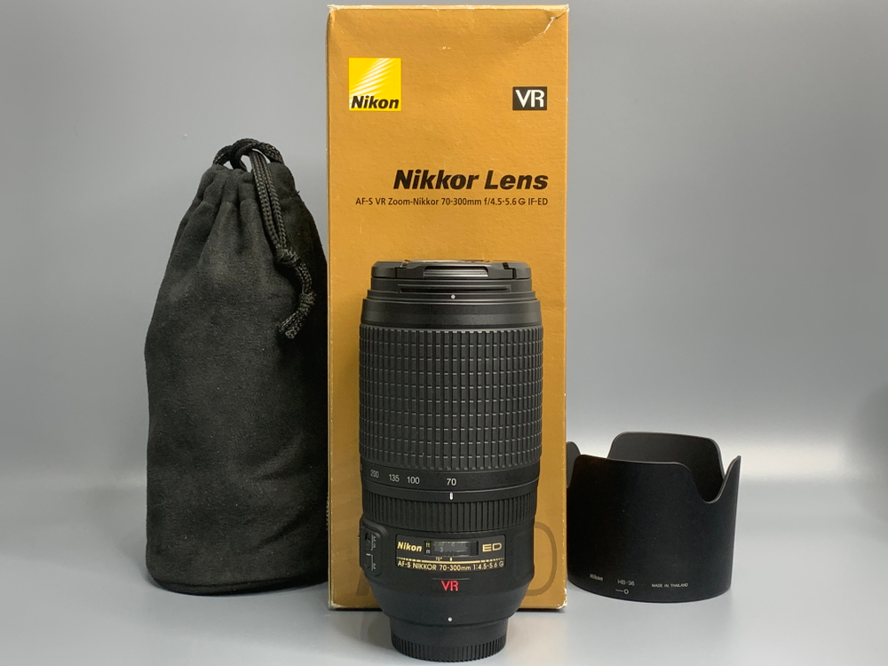 Nikon 70-300mm 4.5-5.6G ED-IF AF-S VR Zoom-Nikkor