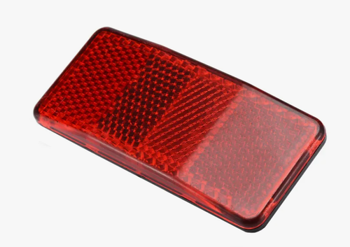 Отражатель задний, красный, пластик (10)