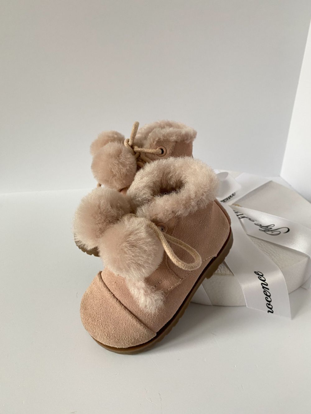 Замшевые ботинки Age of Innocence, 20