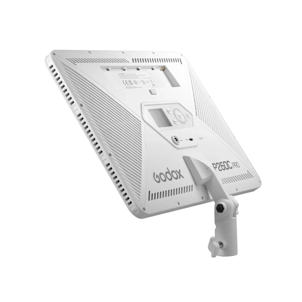 Осветитель светодиодный Godox P260C Pro