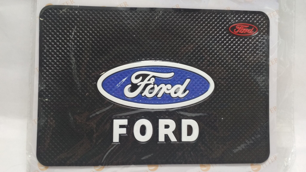 Ford / Коврик на панель (1 шт.)