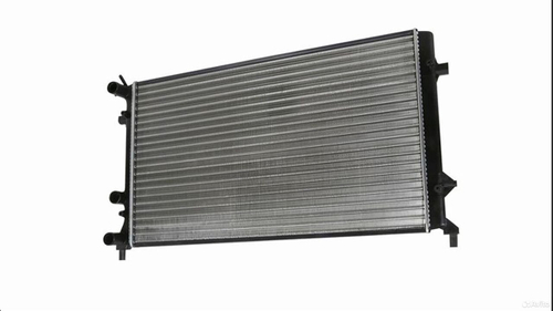 Радиатор охлаждения Volkswagen Jetta A6