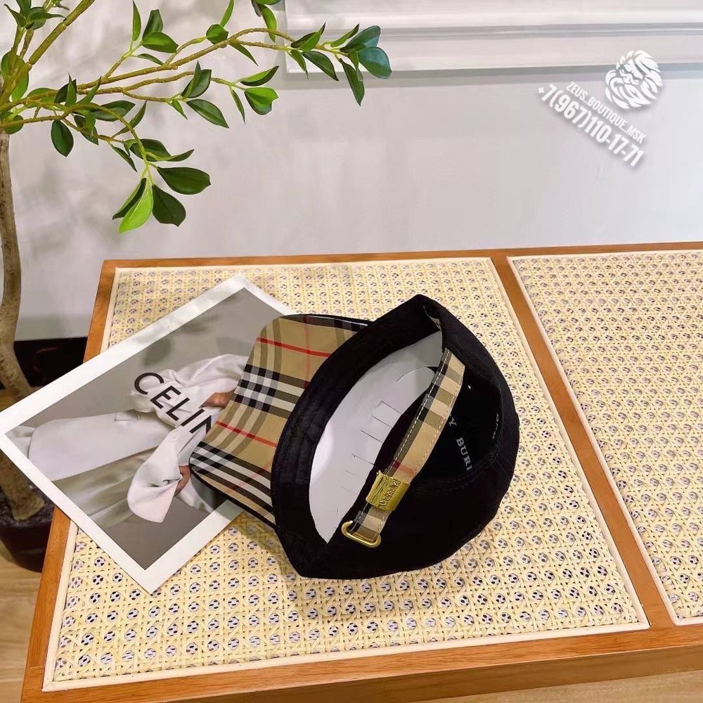 Бейсболка Burberry