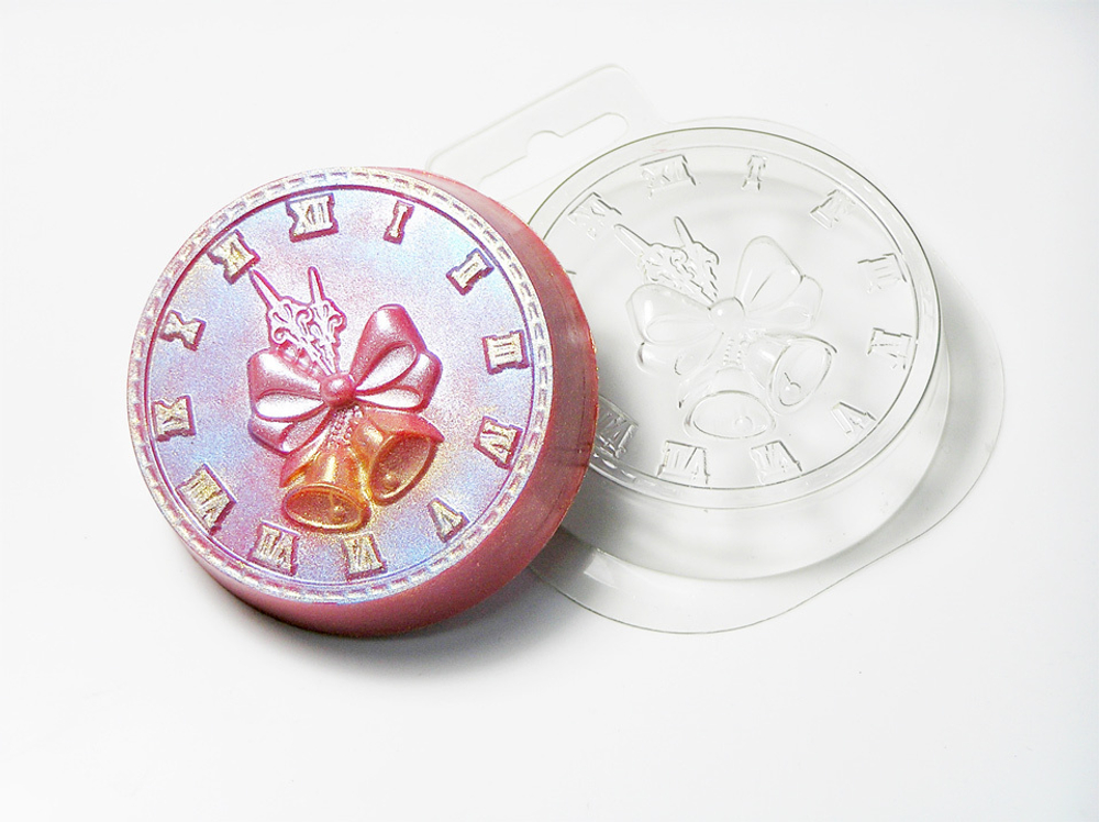 Пластиковая форма для шоколада "Новогодние часы"