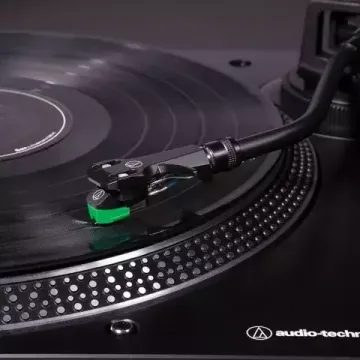 Проигрыватель винила Audio-Technica AT-LP120XUSB Black