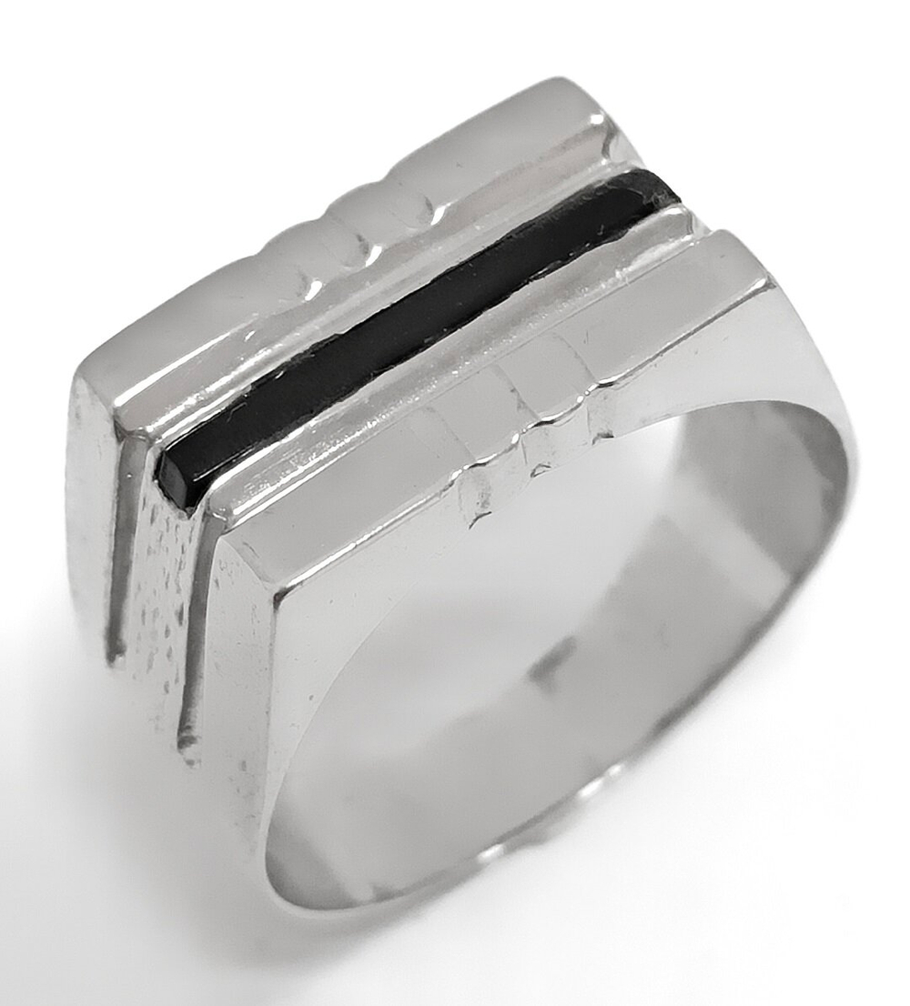 Ювелирное мужское кольцо из серебра 925 пробы,вставка оникс,размер19.5