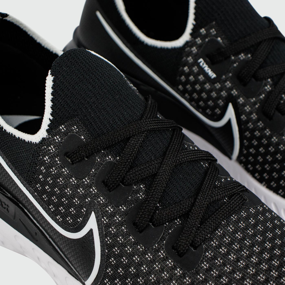 Кроссовки Nike React Infinity Run Flyknit Black / White