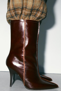 ZARA КОЖАНЫЕ БОТИЛЬОНЫ С ОСТРЫМ НОСОМ, КОРИЧНЕВЫЙ