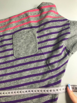 Джемпер свободного кроя с шерстью, визуально на 46 размер