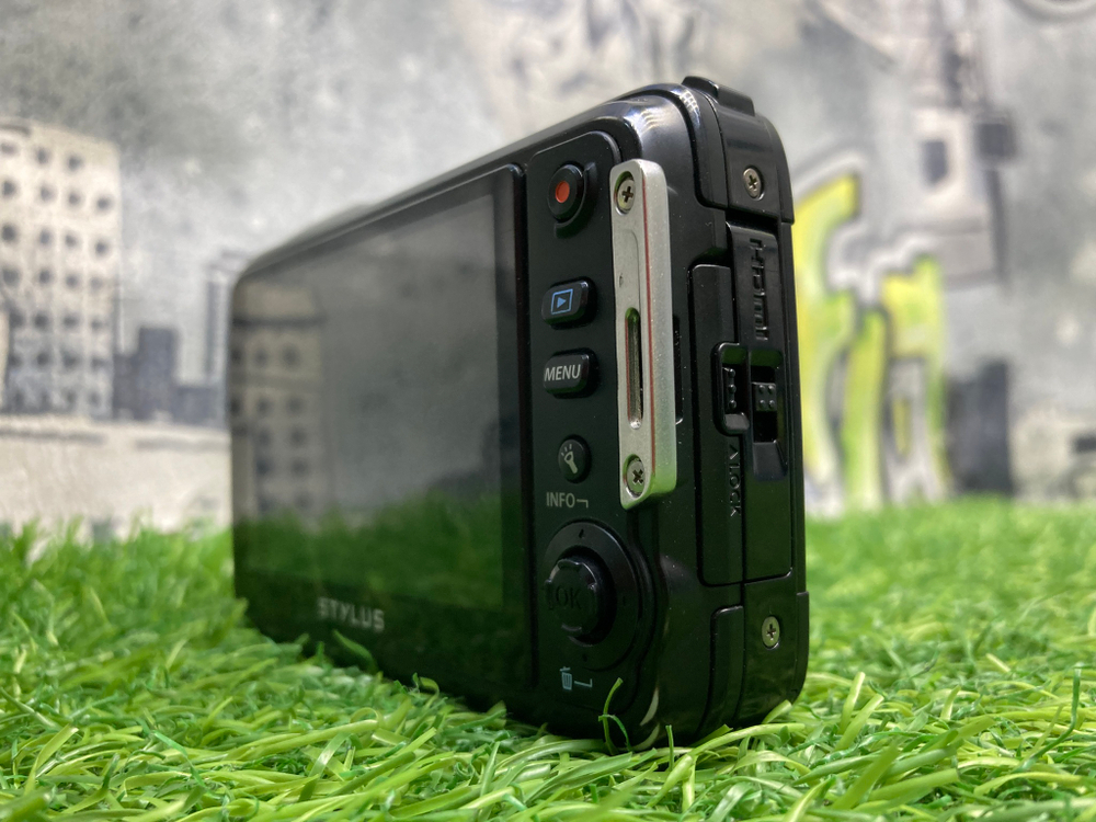 Olympus Tough TG-630 iHS