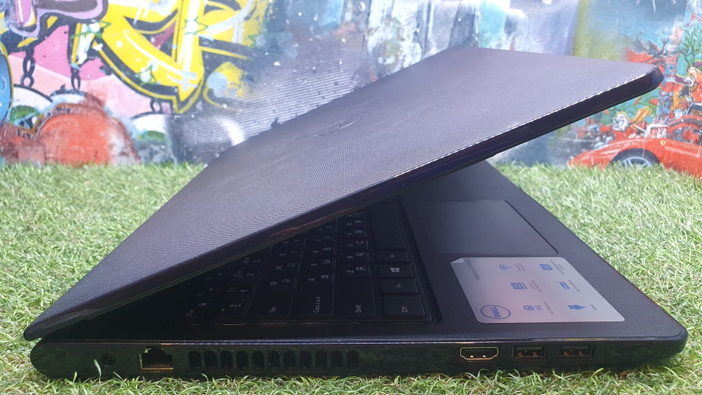 Ноутбук Dell i5-7/8Gb