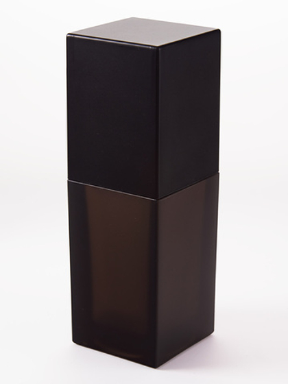 Флакон с дозатором чёрный матовый