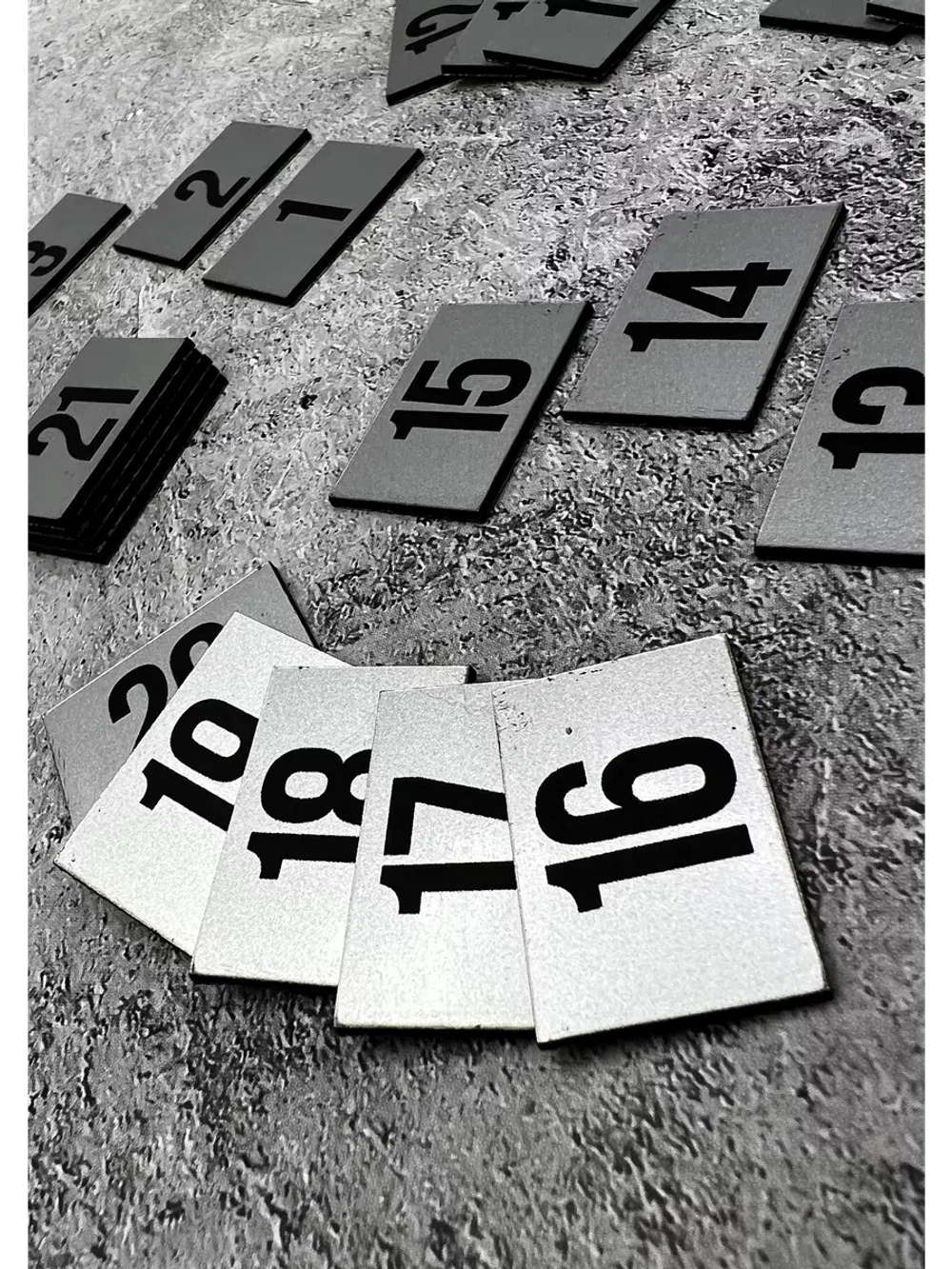 Нумерация гардеробная 301-400