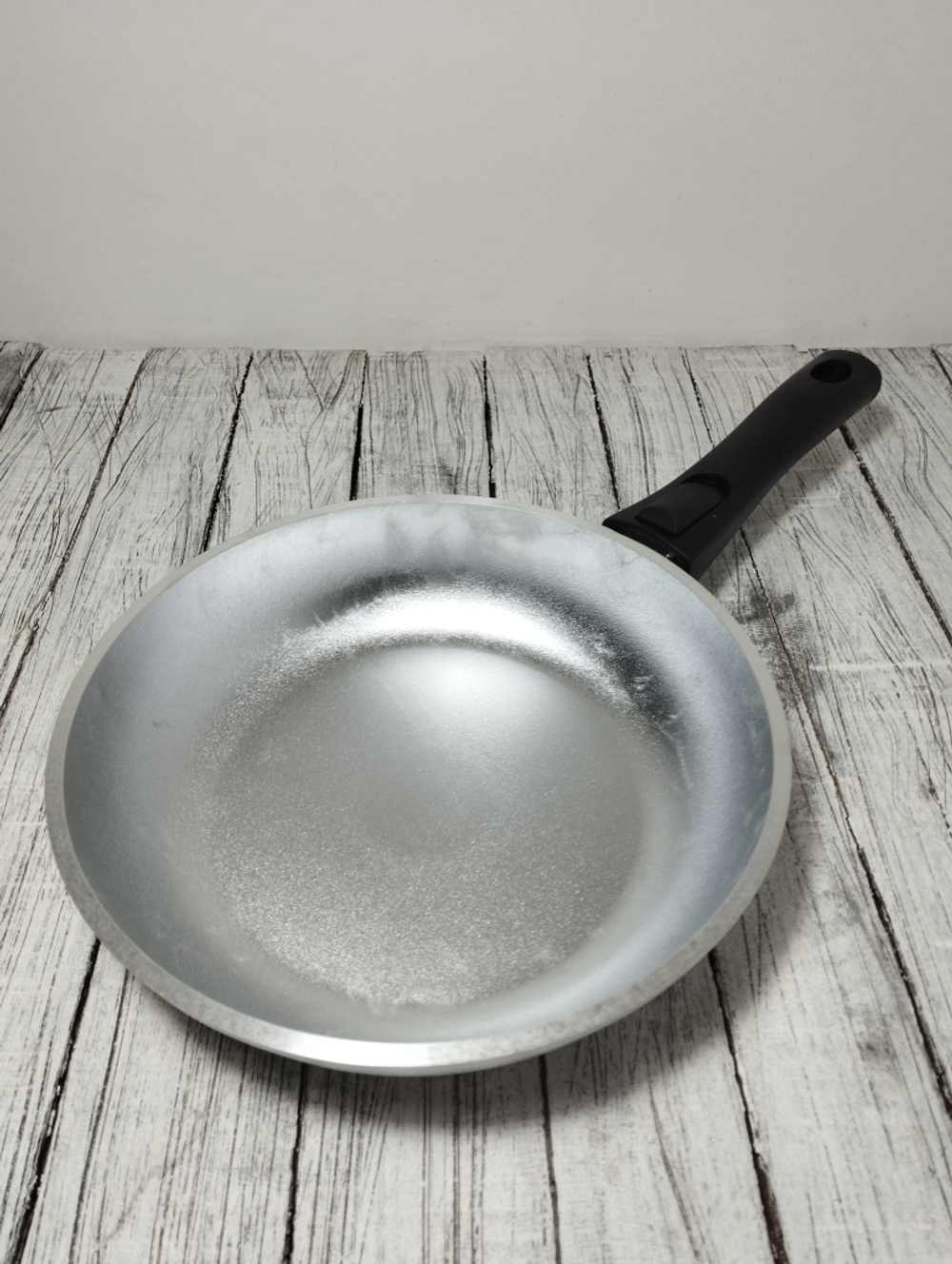 Сковорода 220/50мм съемная ручка без крышки с222