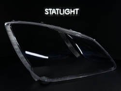 Правое стекло фары Toyota Prius 2005-2011