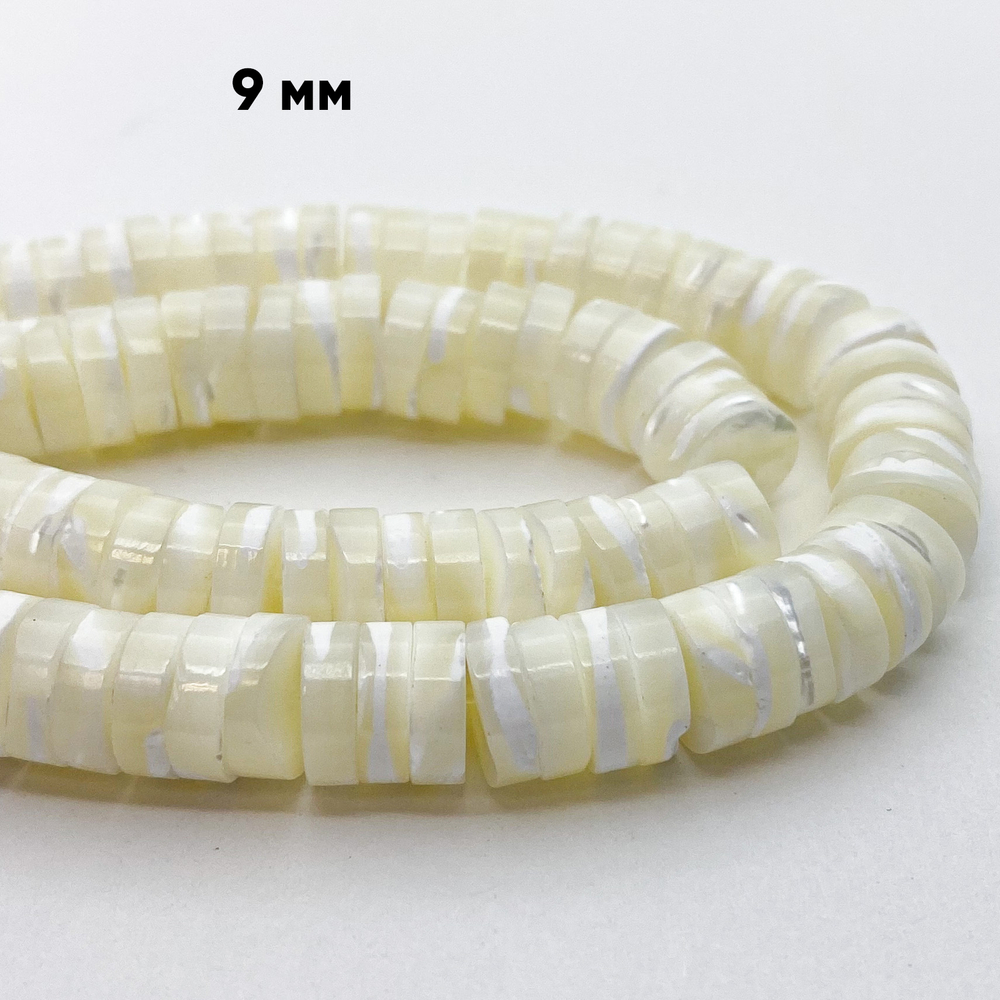 Перламутр, размер около 9*2,5 мм, цена за 10 шт