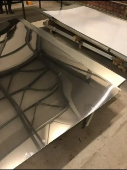 Нержавеющий лист 1000х600 (AISI430/0,5мм) зеркальный