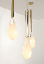 Pendant design lamp  Hold Pin by Sklo Studio