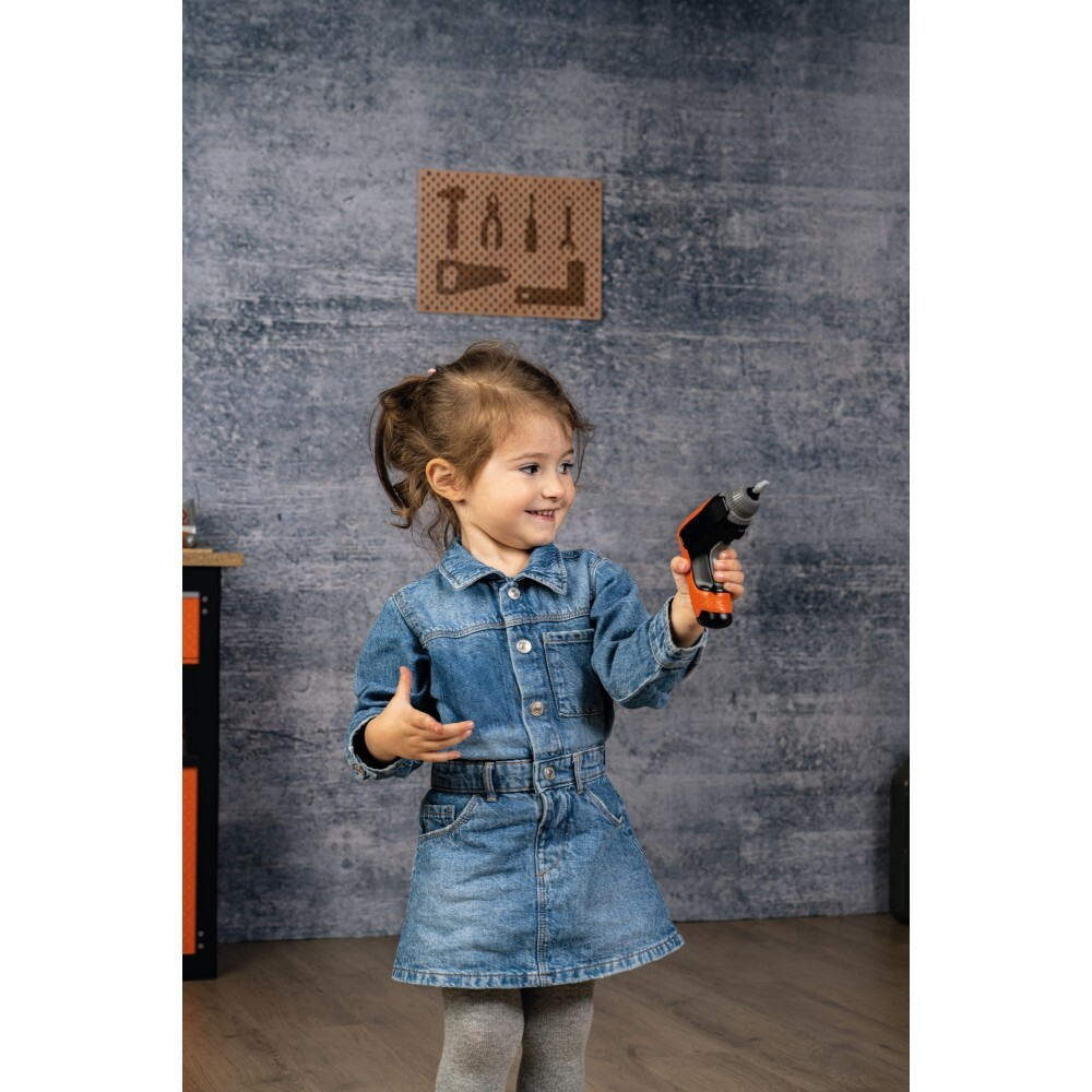 Smoby - Black & Decker Bricolo Center Workshop + 79 аксессуаров 360740