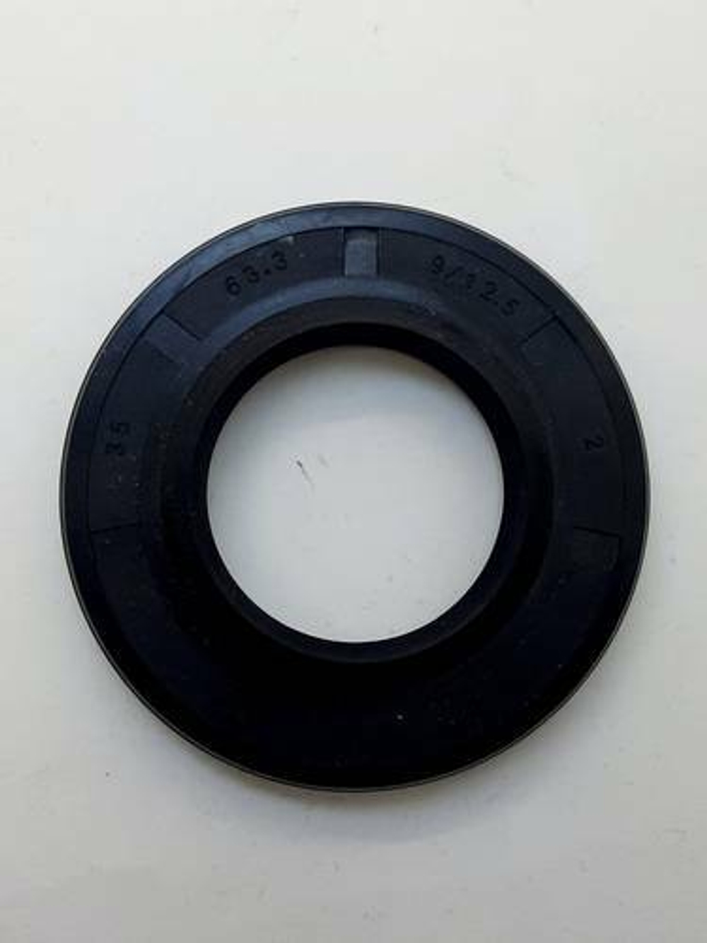 Сальник 35x63.3x9/12.5