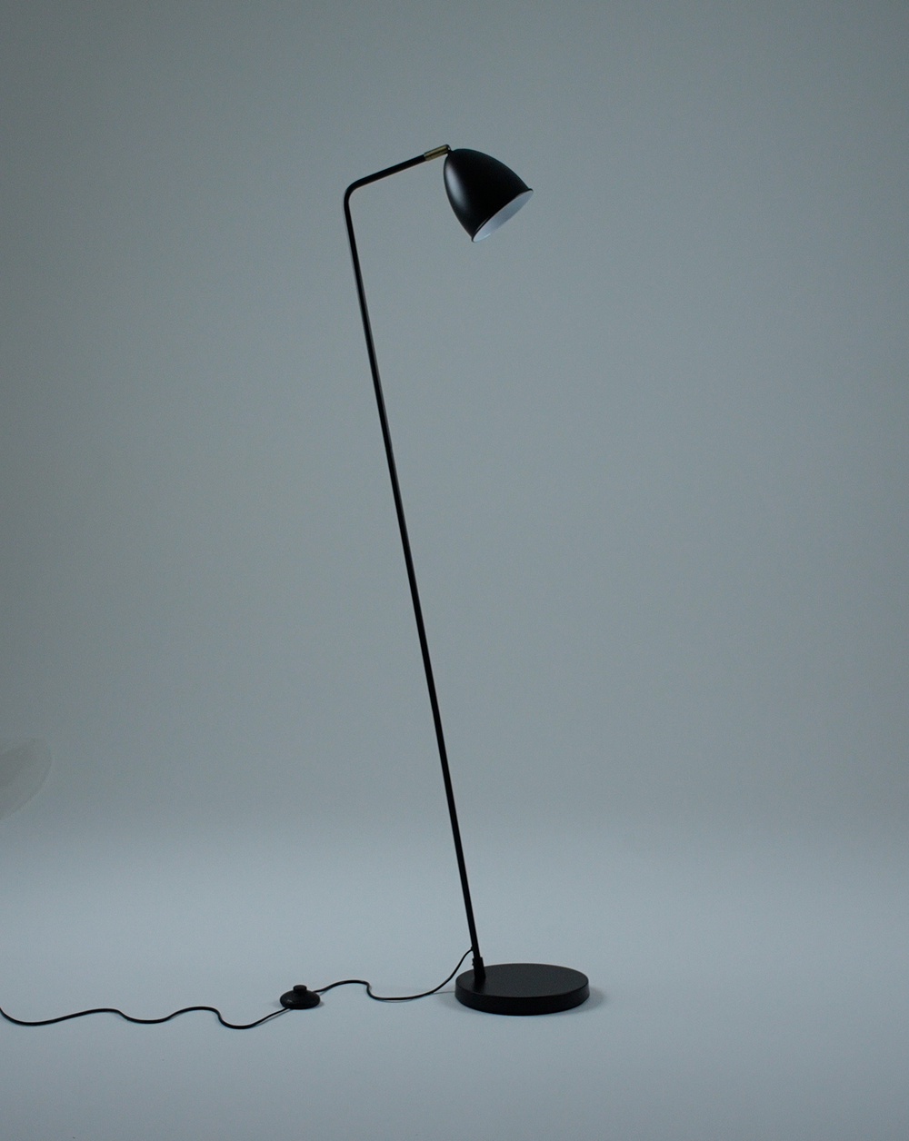 Торшер Moderli V11001-F Otto