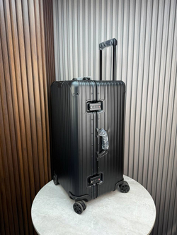 Чемодан Rimowa