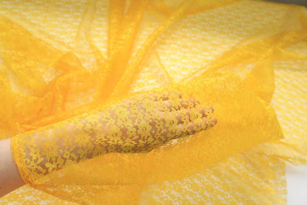 Гипюр золотисто-желтый