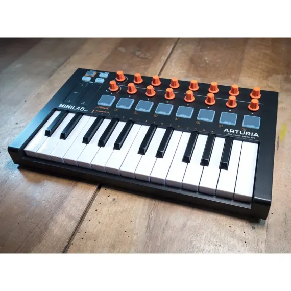 Arturia MiniLab 3 Orange