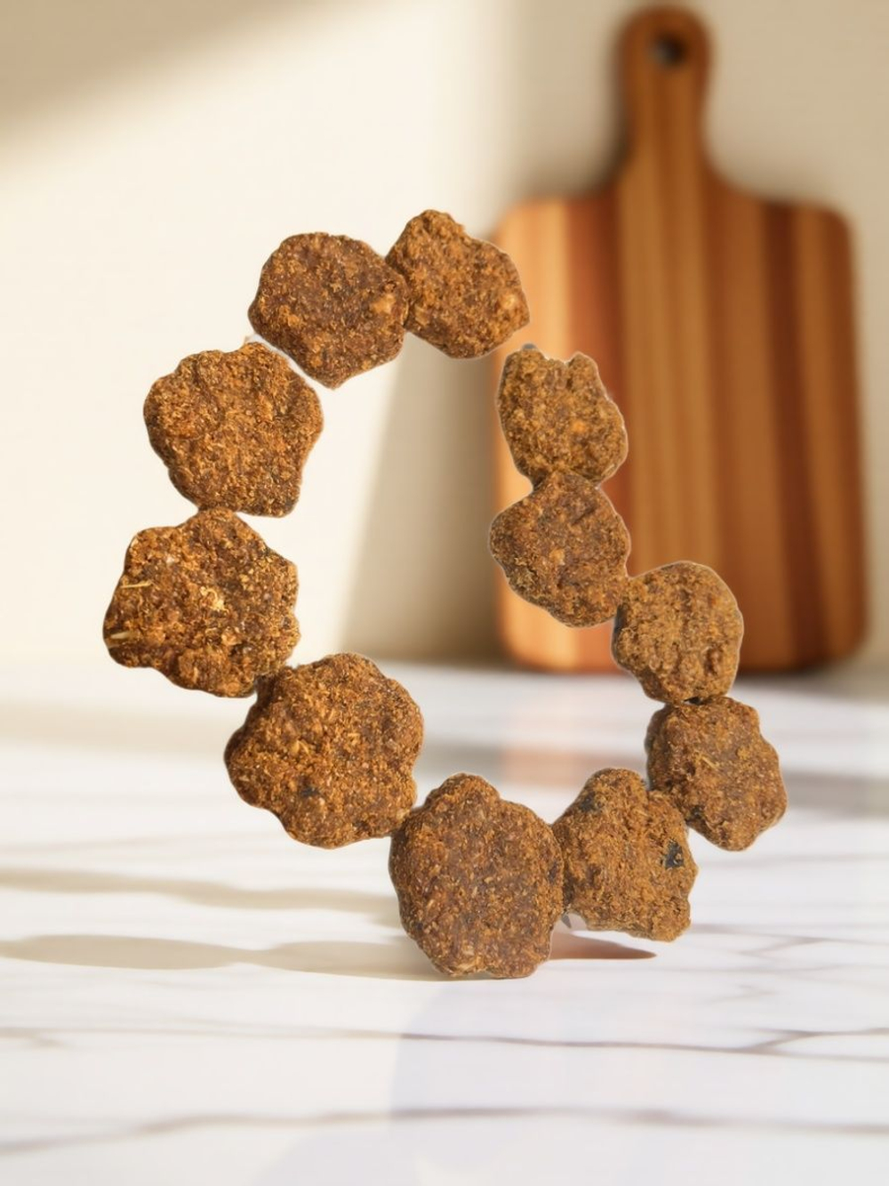 Лакомства для собак и кошек " Рыбные крекеры" форель (100гр-10шт)