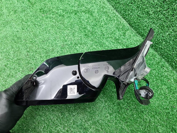 Зеркало правое Geely Atlas 2 (2023-н.в.) 10 конт.