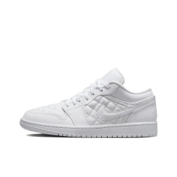 Женские кроссовки Air Jordan 1 Low 'Triple White Quilted' DB6480-100