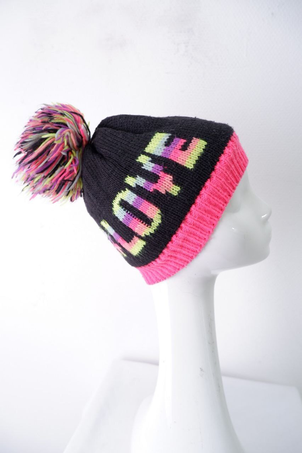 Шапка Place с надписью