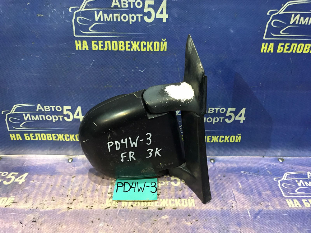 Зеркало правое MITSUBISHI DELICA 1994-1997