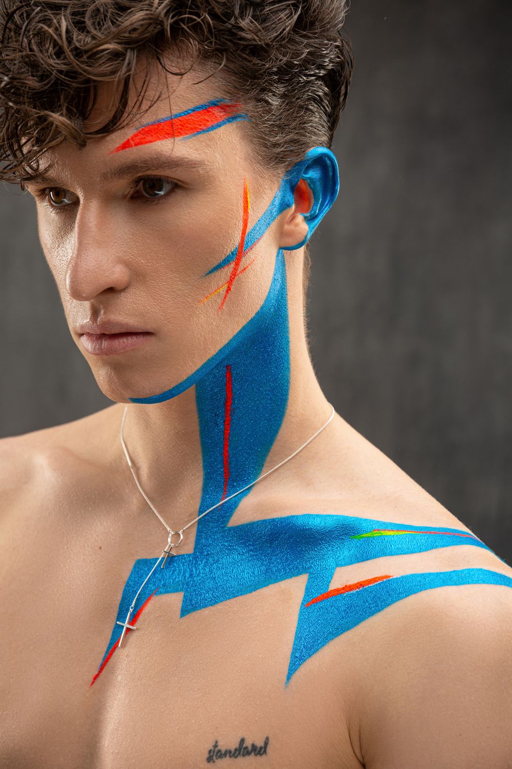 Декоративный гель для лица, волос и тела Color Gel Blue