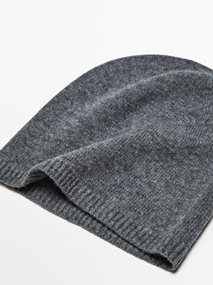Massimo Dutti Шапка бини из тонкого трикотажа, серый