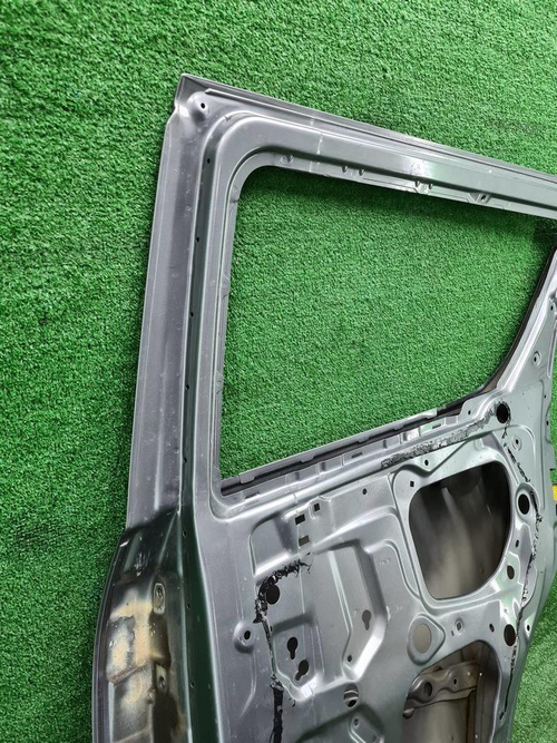 Дверь задняя правая Suzuki Swift 4 (11-17) хэтчбек