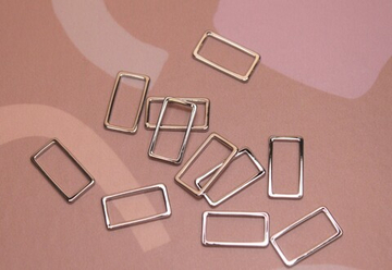 Коннектор прямоугольный 15х8 мм