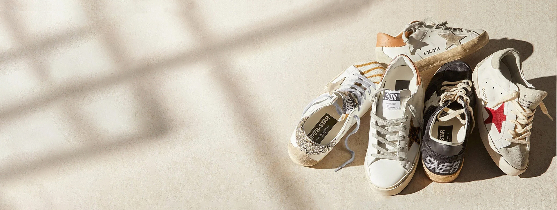 GOLDEN GOOSE BRAND DELUXE  <br>  by Russia
