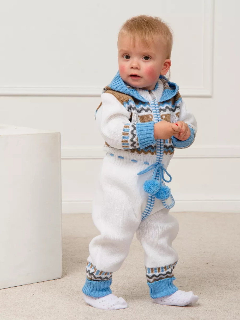 Вязаный комбинезон для новорожденных и малышей на молнии