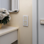 Умный сенсорный выключатель двухклавишный (белый)