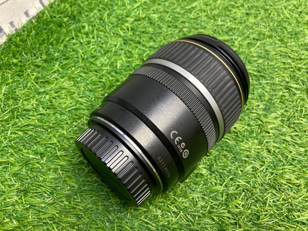 Canon EF-S 17-85mm 4-5.6 IS USM